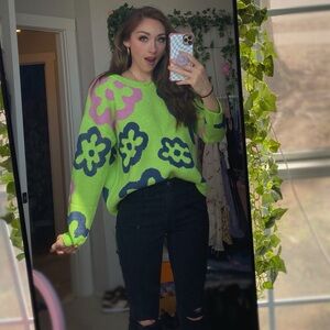 Flower sweater